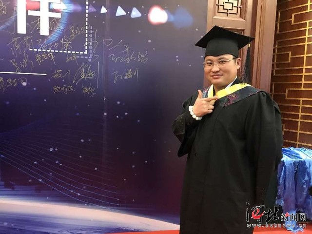 安俊峰就讀清華大學(xué) 安俊峰就讀清華大學(xué)